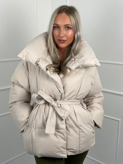 CALISTA™ | Puffer Coat with Short Belt
